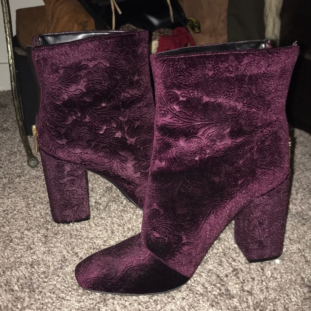 Red Velvet Boots Heeled